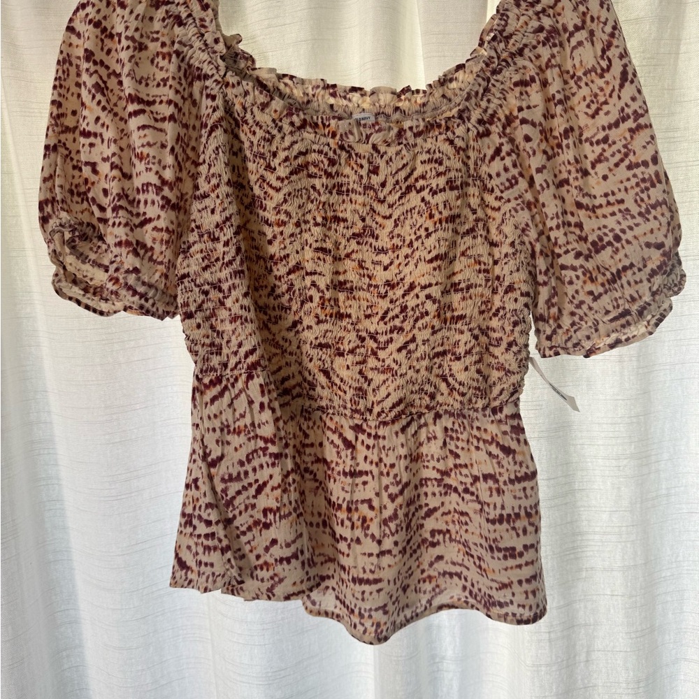 Old Navy Women's Burgundy Patterned Blouse